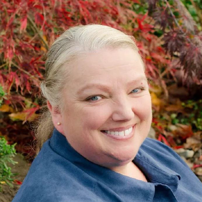 Tracy Balogh